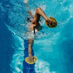 Plaquettes De Natation FINIS Manta Paddles -Natation Équipement Magasin 1.05.152 usage.main 11